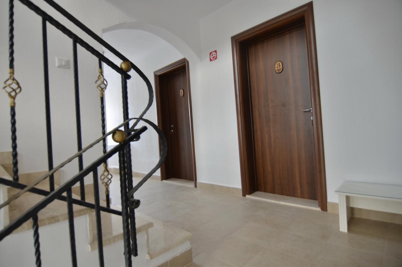 Casa Marina Hotel Eselnita Exterior photo